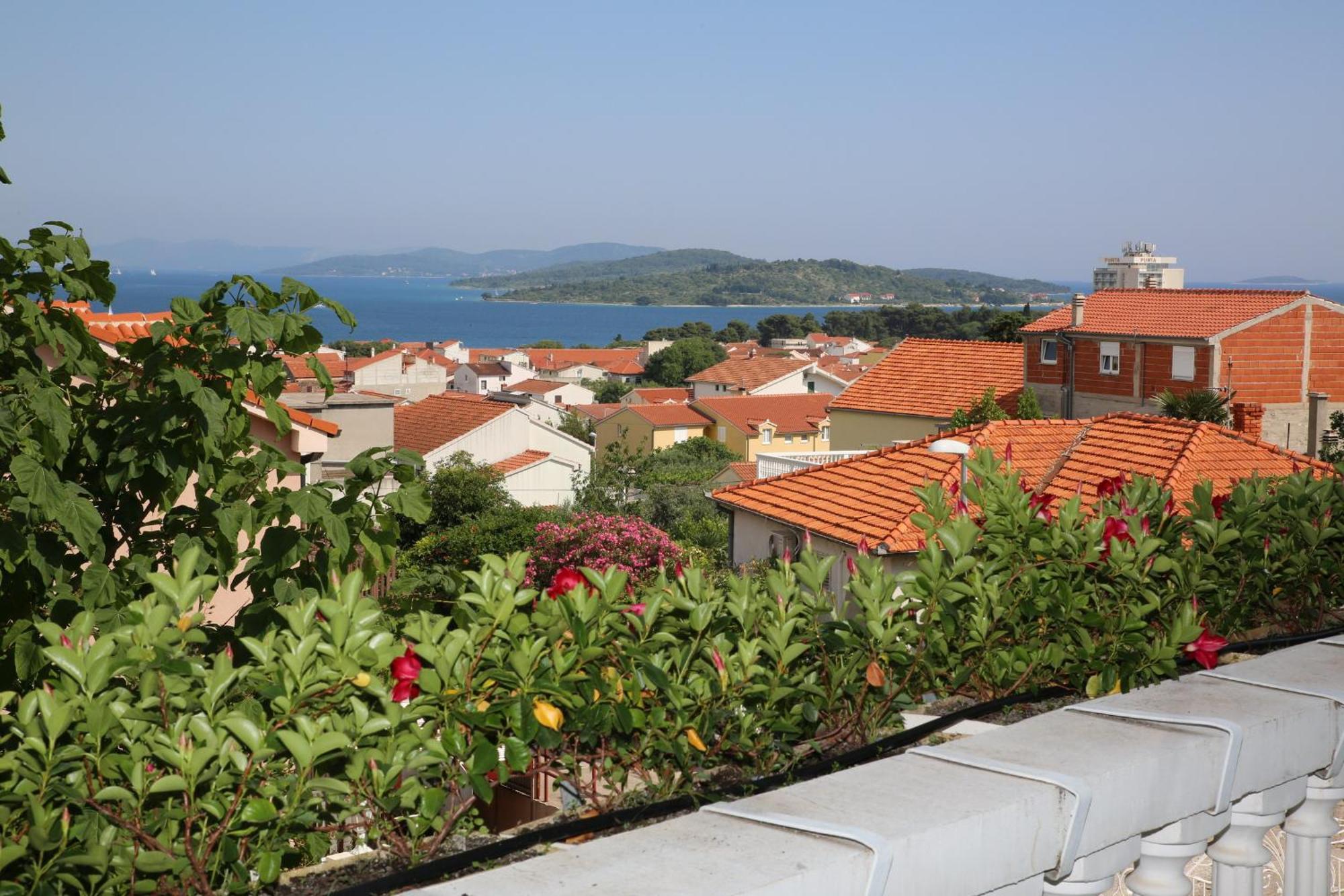 Apartments Katarine Zrinske Водице Екстериор снимка