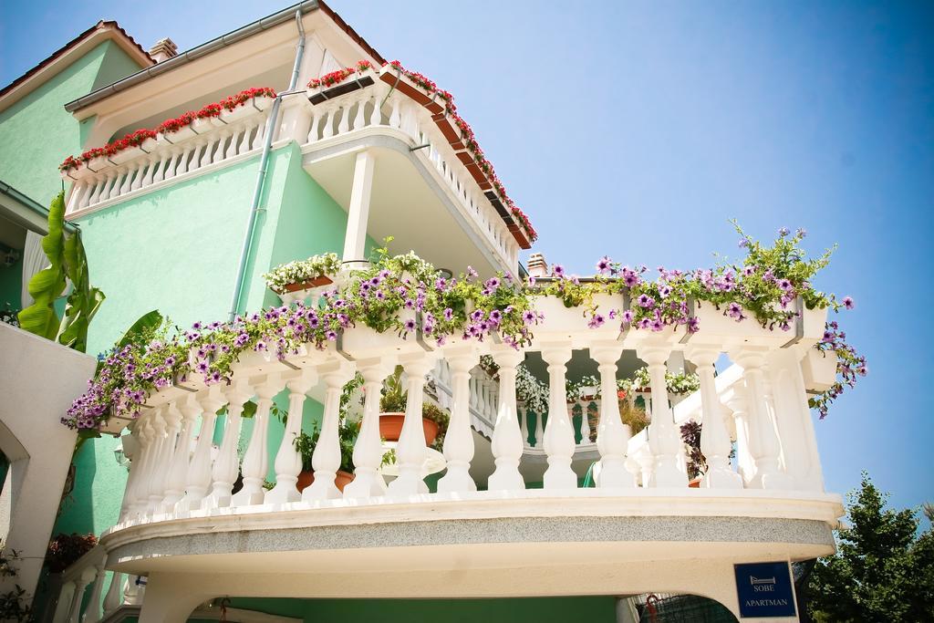 Apartments Katarine Zrinske Водице Екстериор снимка