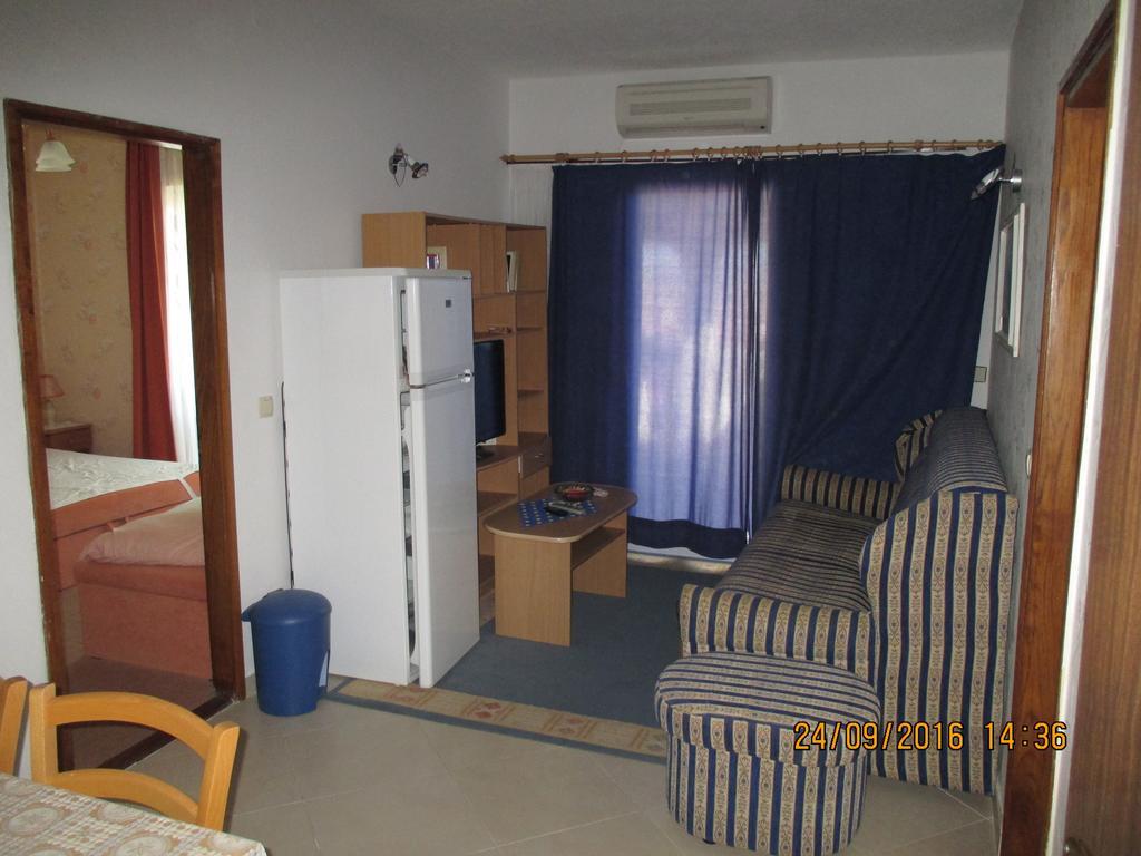 Apartments Katarine Zrinske Водице Екстериор снимка