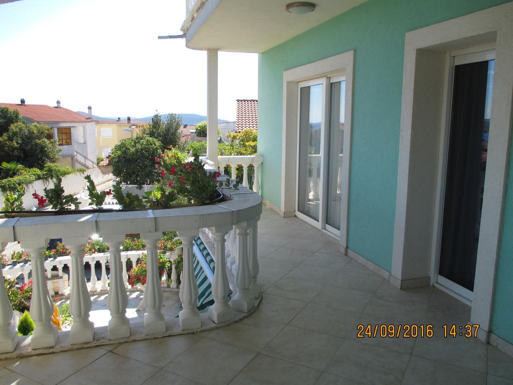 Apartments Katarine Zrinske Водице Екстериор снимка
