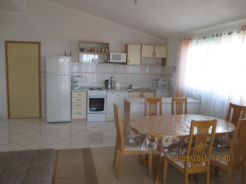 Apartments Katarine Zrinske Водице Екстериор снимка