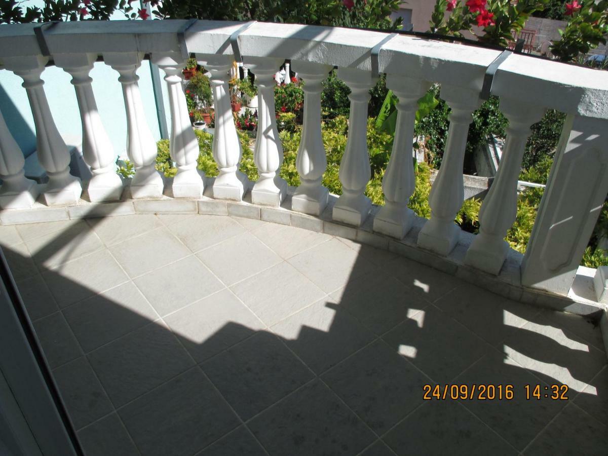 Apartments Katarine Zrinske Водице Стая снимка